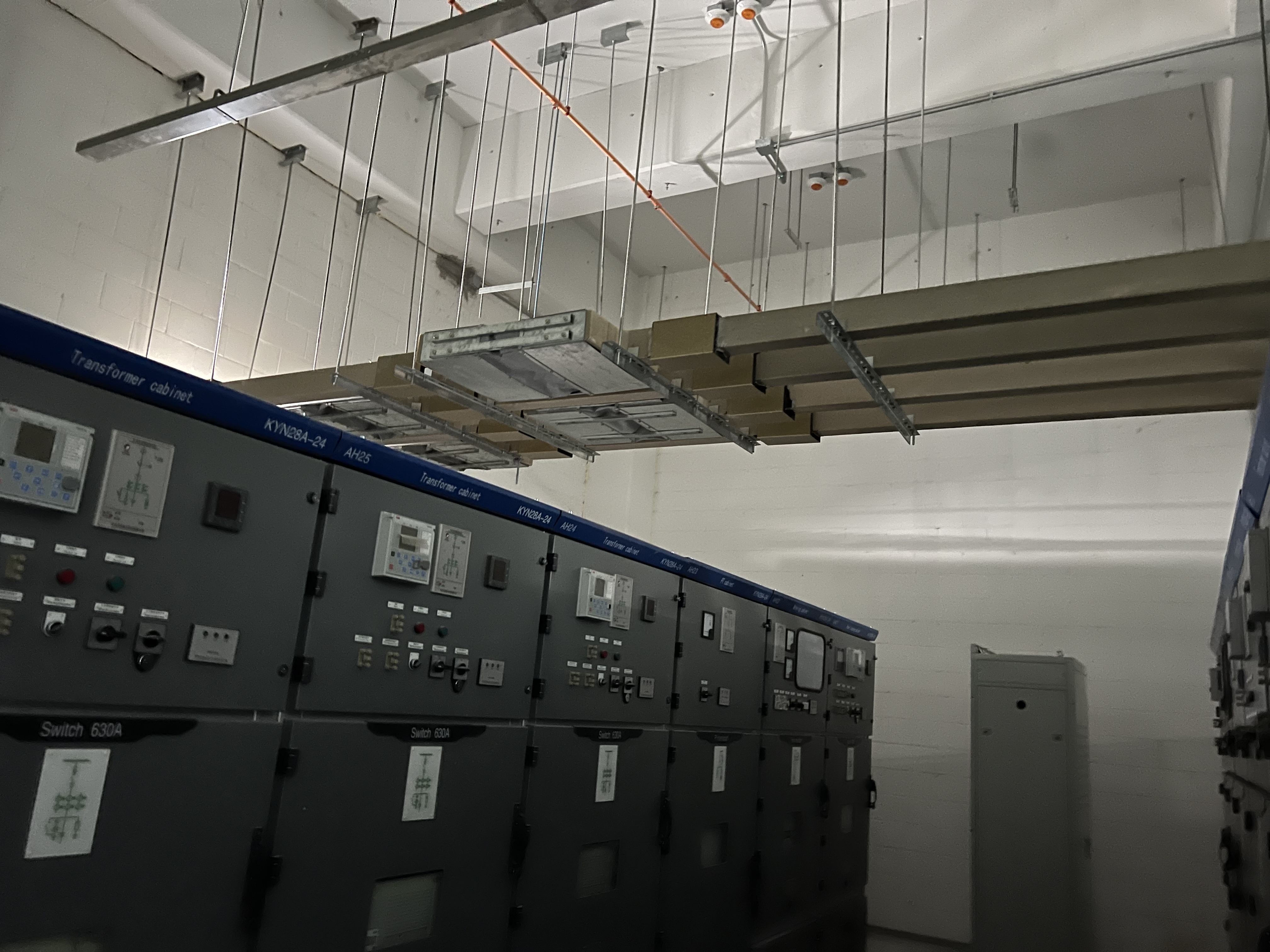The characteristics of casting resin busbar