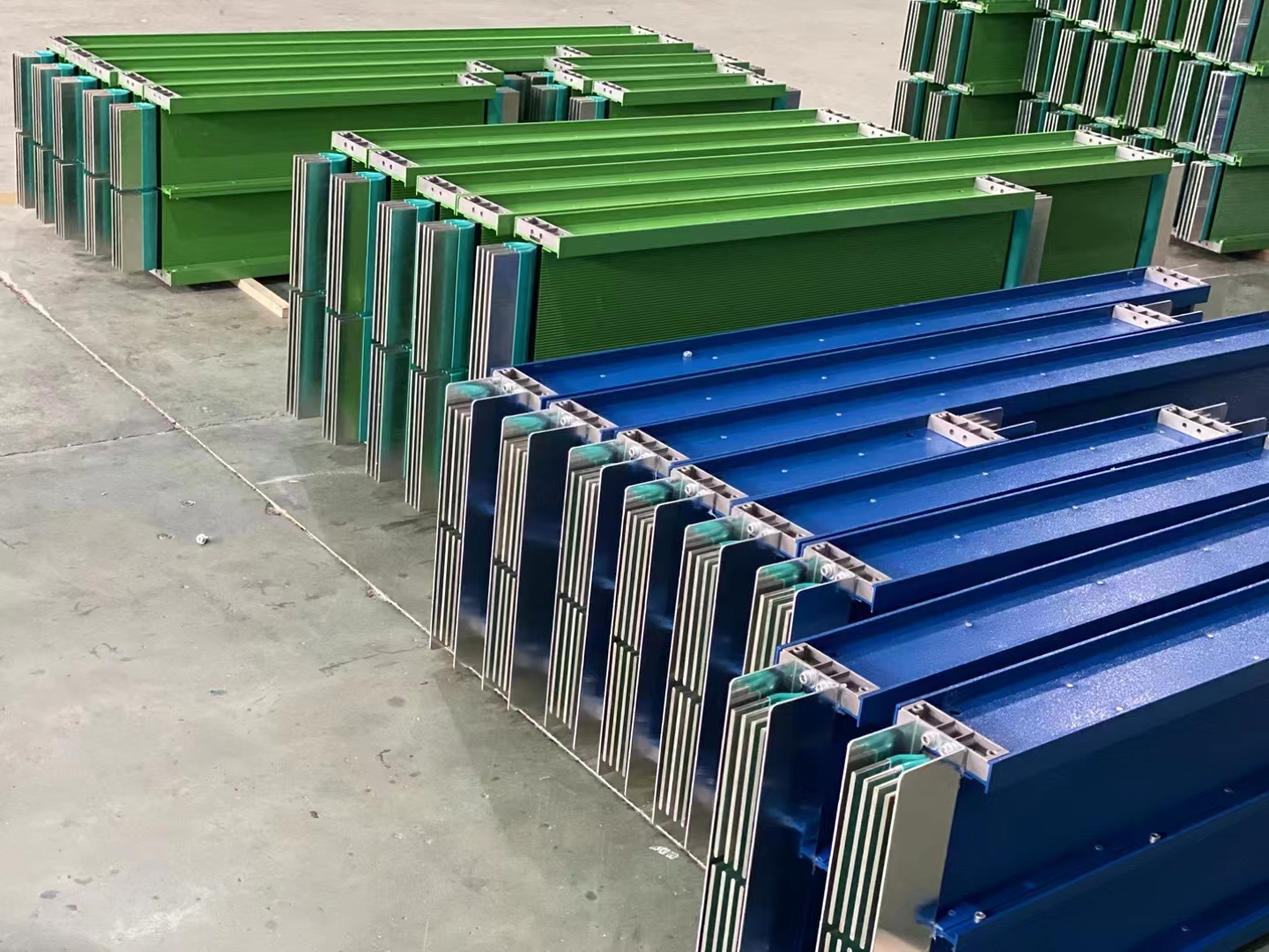 Comparison of busbar protection level insulation